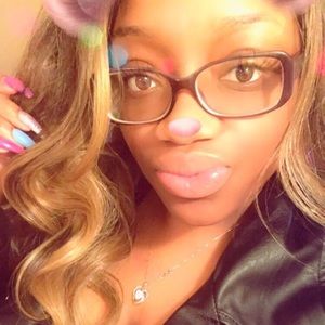 Meet your Posher, Tiffany